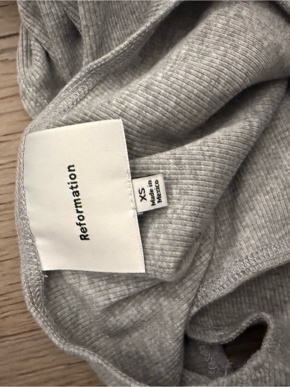 Reformation Ribbed Button-Accent Tank Top — Light Gray - Picture 4 of 4